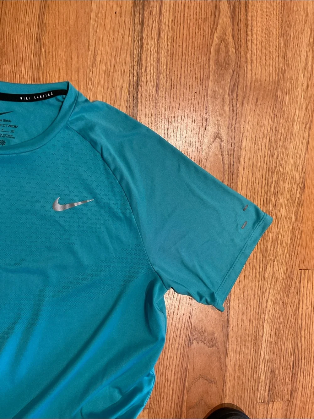 Nike Running - Men’s Dri Fit T-Shirt -  Teal - Size S